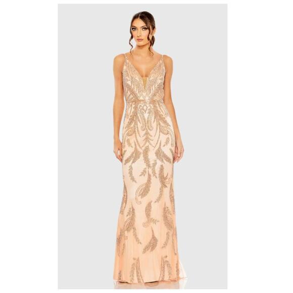 NWT Mac Duggal 6015 V Neck Sequin Embellished Gown Size 12 - Picture 1 of 13